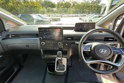 2021 Hyundai STARIA LOAD