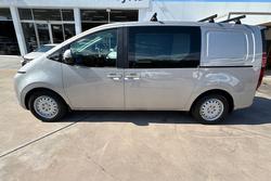 2021 Hyundai STARIA LOAD