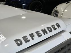 2016 Land Rover Defender Standard