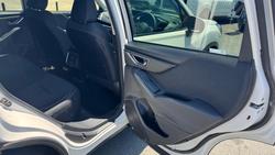 2020 Subaru Forester 2.5i