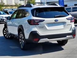 2024 Subaru Outback AWD Touring 6GEN MY25 AWD Crystal White