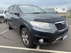 2012 Hyundai
Santa Fe Elite
