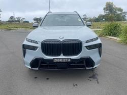 2025 BMW
X7 xDrive40i M Sport