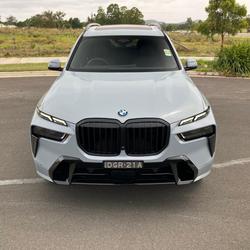 2025 BMW X7 xDrive40i M Sport