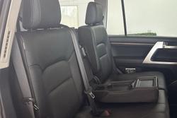 2020 Toyota Landcruiser VX