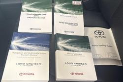 2020 Toyota Landcruiser VX