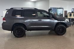 2020 Toyota Landcruiser VX