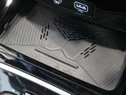 2025 Mahindra XUV3XO AX7L