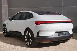 2024 Polestar
                4 Long range Single motor