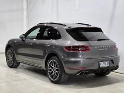 2017 Porsche Macan Turbo