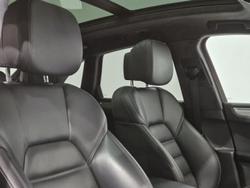 2017 Porsche Macan Turbo 95B MY17 AWD Agate Grey