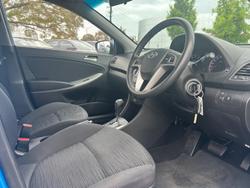 2017 Hyundai Accent Active