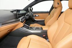 2023 BMW 3 Series 330i M Sport