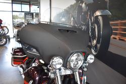 2017 Harley-davidson FLHTKSE CVO LIMITED RED