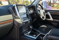 2018 Toyota Landcruiser VX