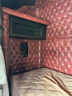 2018 Kenworth
                T909 Prime Mover 