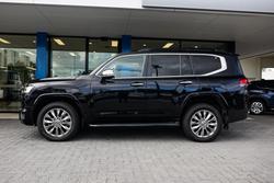 2022 Toyota Landcruiser Sahara ZX