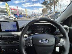 2019 FORD FOCUS TREND