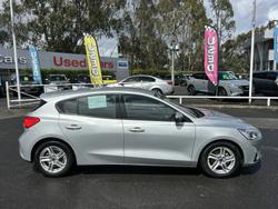 2019 FORD FOCUS TREND