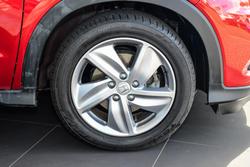 2019 Honda HR-V VTi-S MY19 Passion Red