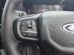 2025 Ford Everest Ambiente