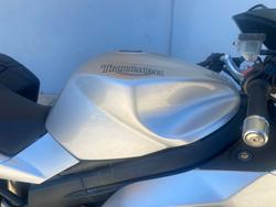 2006 Triumph SPRINT ST (ABS)