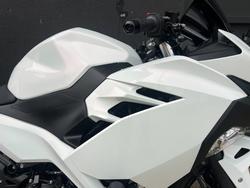 2023 Kawasaki NINJA 400 LAMS WHITE