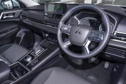 2024 Mitsubishi Outlander LS ZM MY24 Sterling Silver