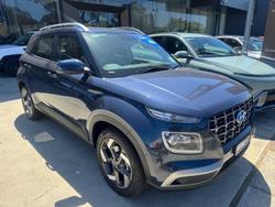 2025 Hyundai
                Venue Elite
