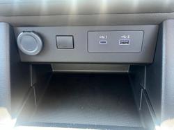 2025 Mitsubishi Triton GLX