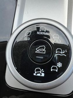 2025 Mitsubishi Outlander Aspire ZM MY25 AWD White Diamond
