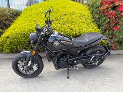 2022 Benelli LEONCINO (ABS) BLACK