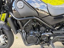 2022 Benelli LEONCINO (ABS) BLACK