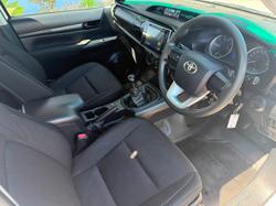 2018 Toyota Hilux SR