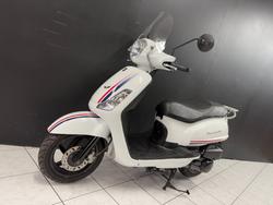 2021 SYM CLASSIC 125 White
