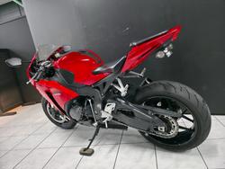 2015 Honda CBR1000RR (FIREBLADE) Red