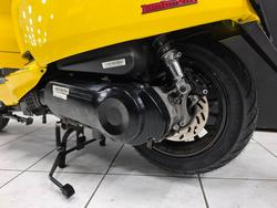 2023 Lambretta V 200 SPECIAL Yellow