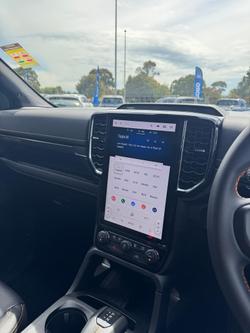 2025 Ford
Ranger PHEV Wildtrak