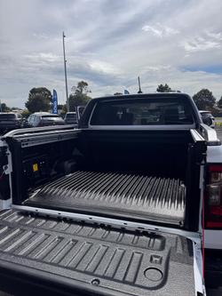 2025 Ford
Ranger PHEV Wildtrak