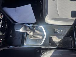 2025 Mahindra XUV3XO AX7L