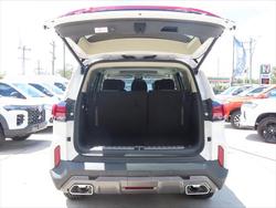 2025 LDV D90 Executive