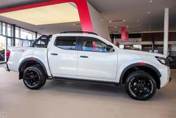 2025 Nissan Navara PRO-4X D23 MY25 4X4 Dual Range White Pearl