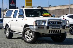 2012 Nissan Navara ST-R