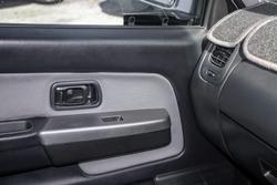 2012 Nissan Navara ST-R