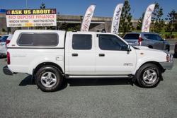 2012 Nissan Navara ST-R