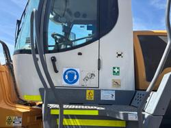 2015 Liebherr L556