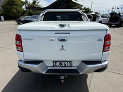 2016 Mitsubishi Triton Exceed
