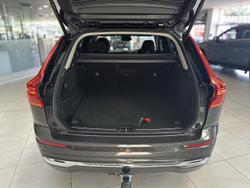 2022 Volvo XC60 B5 Inscription