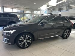 2022 Volvo XC60 B5 Inscription