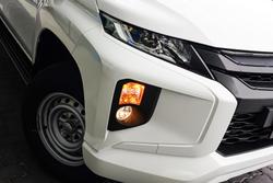 2023 Mitsubishi Triton GLX